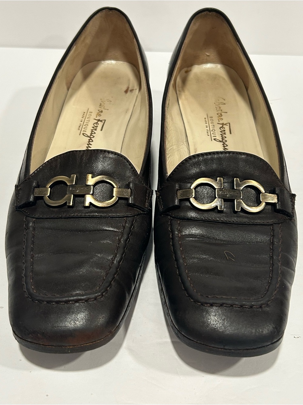 Salvatore Ferragamo Dark Brown Leather Gancini Loafers Size 8.5C (wide) Vintage
